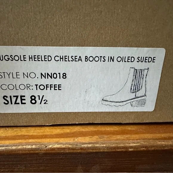 Madewell
The Gwenda Platform Ankle Boot - Picture 3 of 9